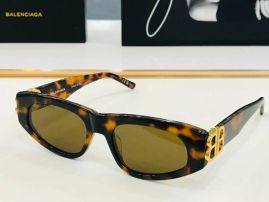 Picture of Balenciga Sunglasses _SKUfw55136820fw